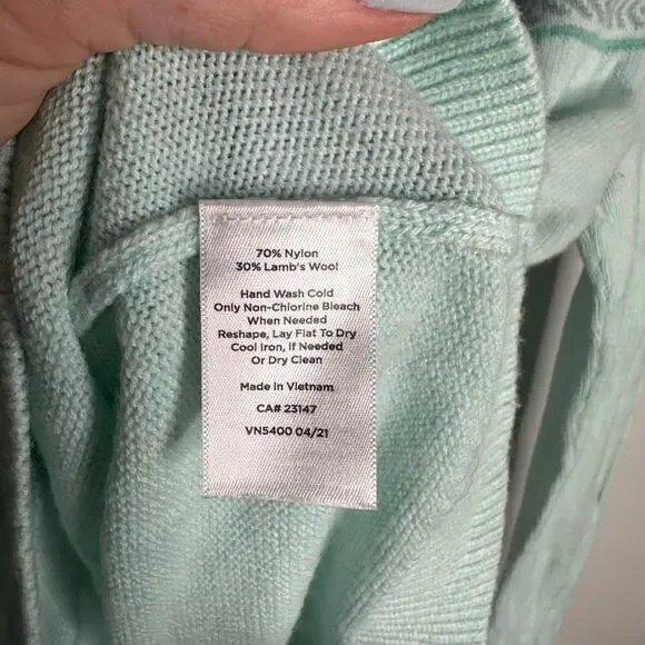 Talbots Women’s Fair Isle Mint Green with Blue Yoke Pullover Sweater Size M - Picture 5 of 6